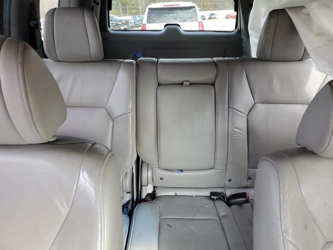 2012 Honda Pilot VIN 5FNYF3H65CB020746 photo 10