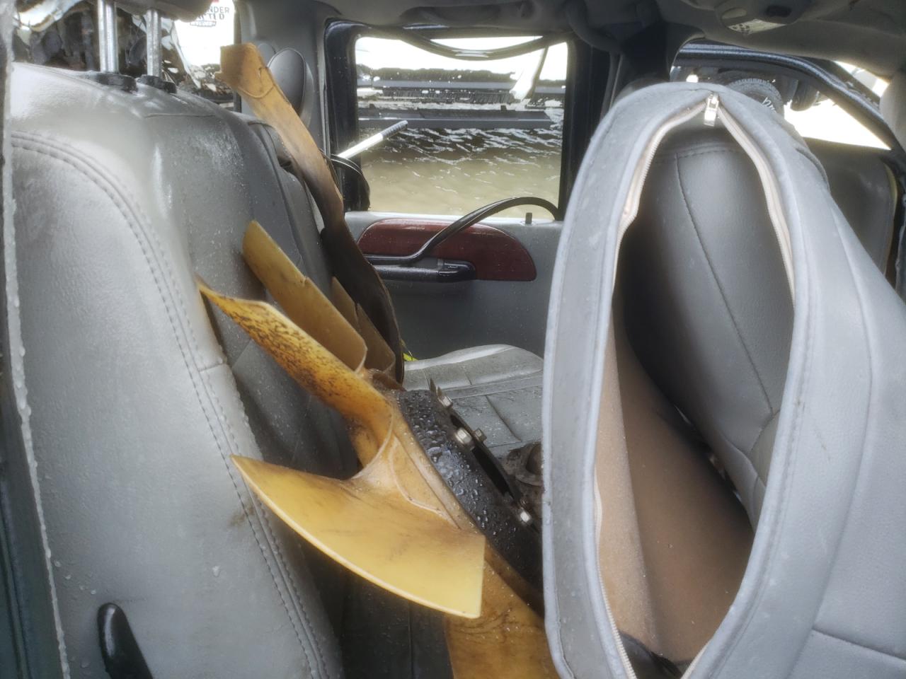 2006 Ford F-350 super duty VIN 1FTWW33P86EB54101 photo 10