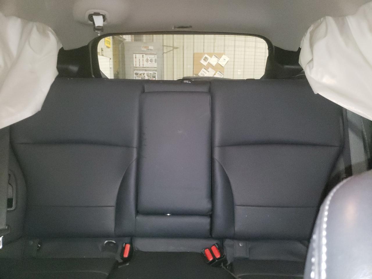 2019 Subaru Outback VIN 4S4BSDNC8K3213207 photo 10