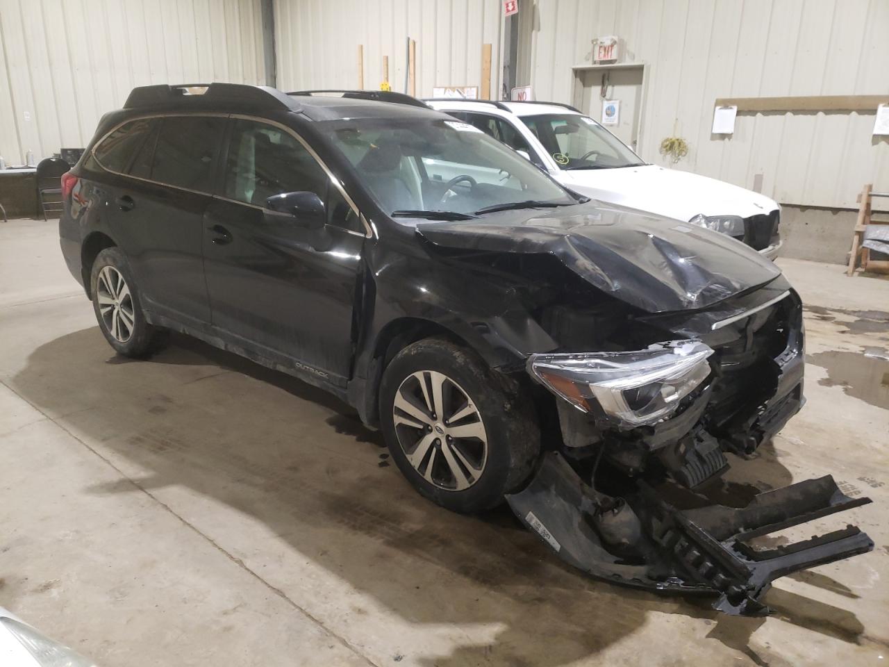 2019 Subaru Outback VIN 4S4BSDNC8K3213207 photo 4