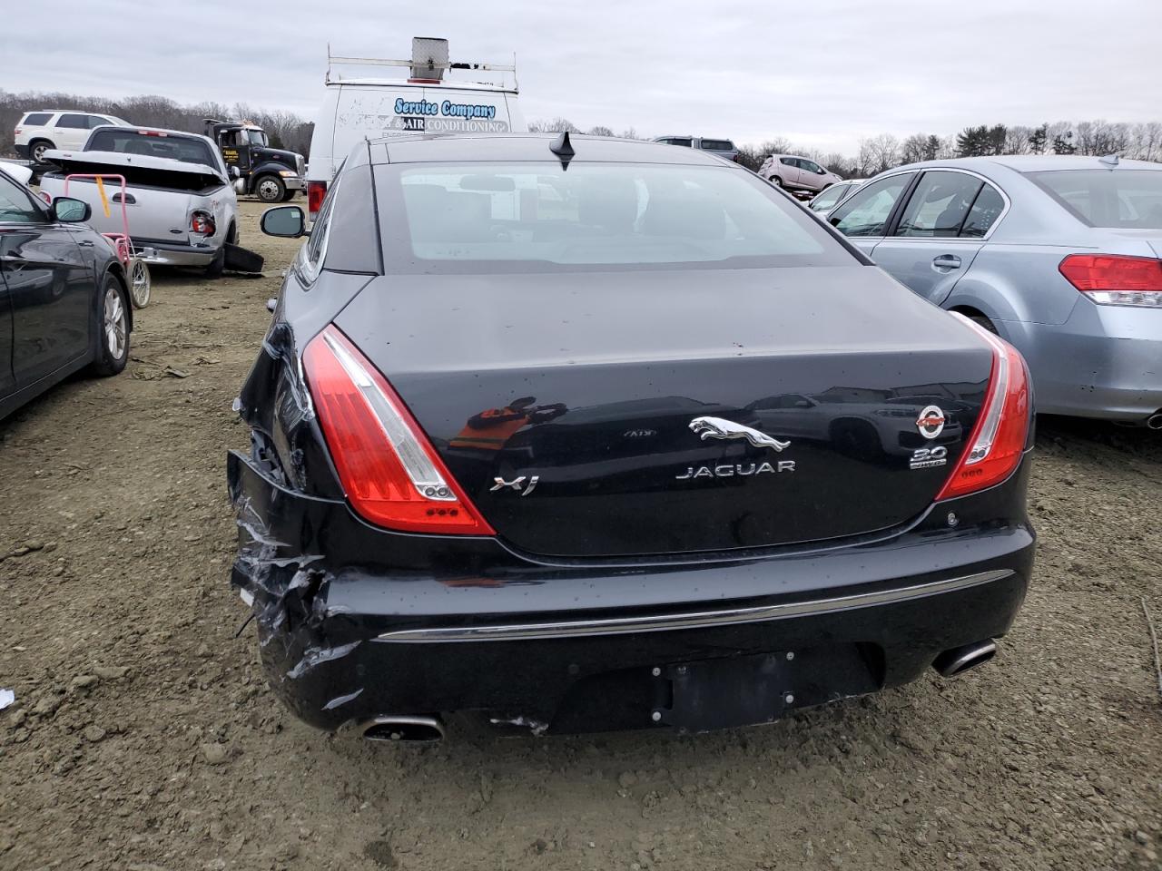 2015 JAGUAR Xj VIN SAJWJ1CD7F8V75252 photo 6