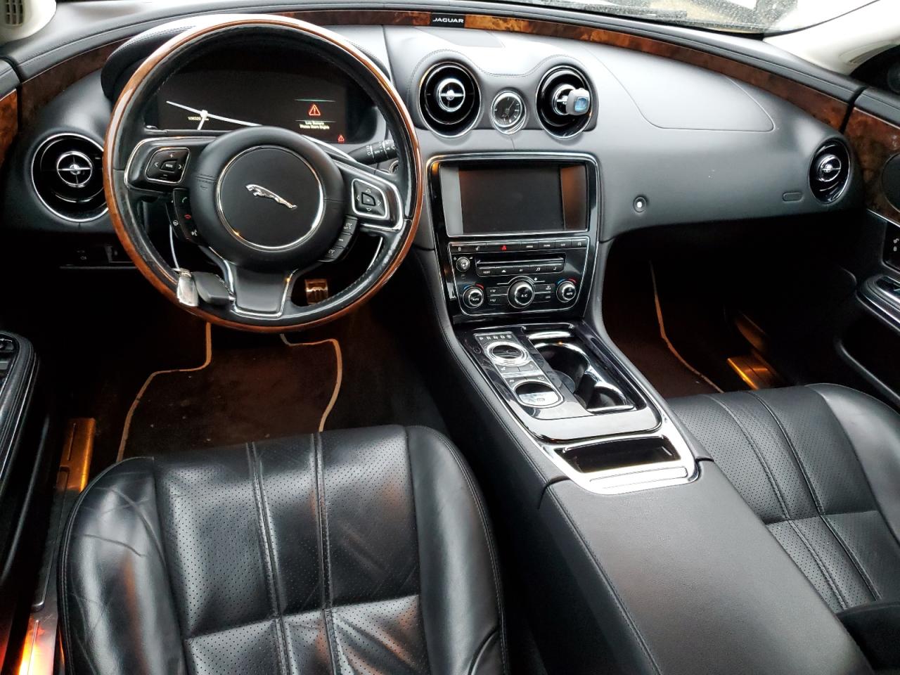 2015 JAGUAR Xj VIN SAJWJ1CD7F8V75252 photo 8