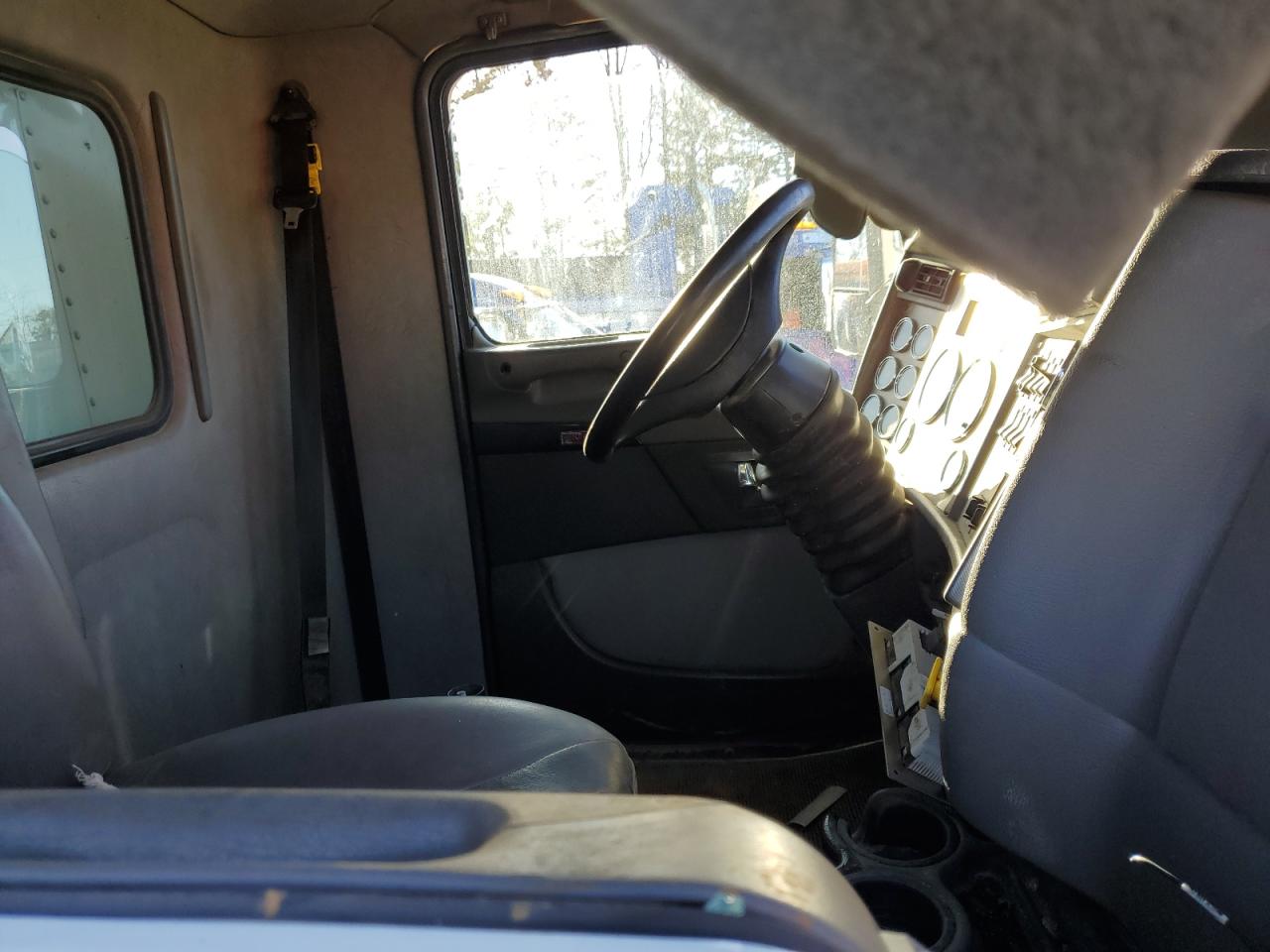 2019 KENWORTH CONSTRUCTION T270 VIN 2NKHHM6X6KM300699 photo 5