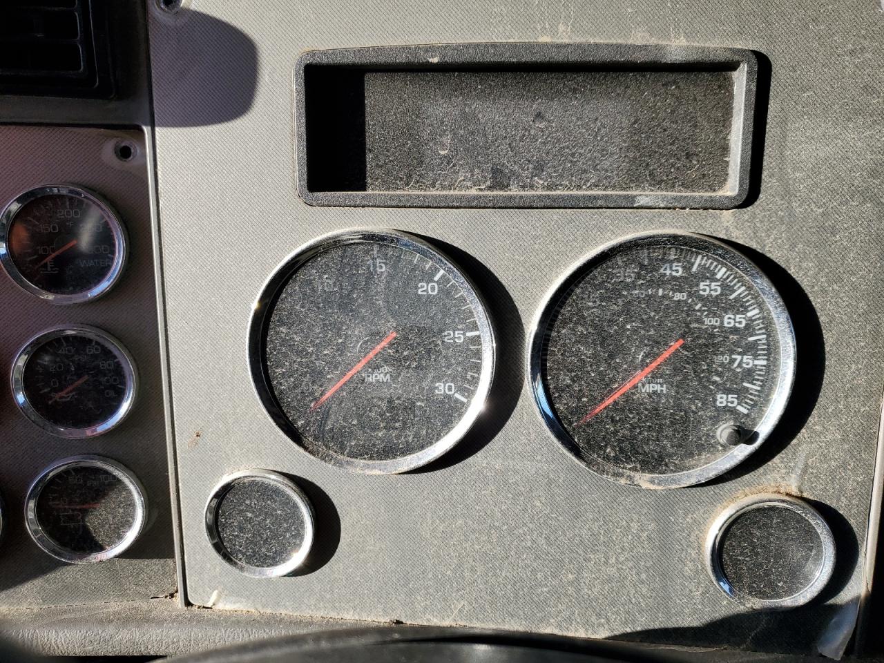2019 KENWORTH CONSTRUCTION T270 VIN 2NKHHM6X6KM300699 photo 8