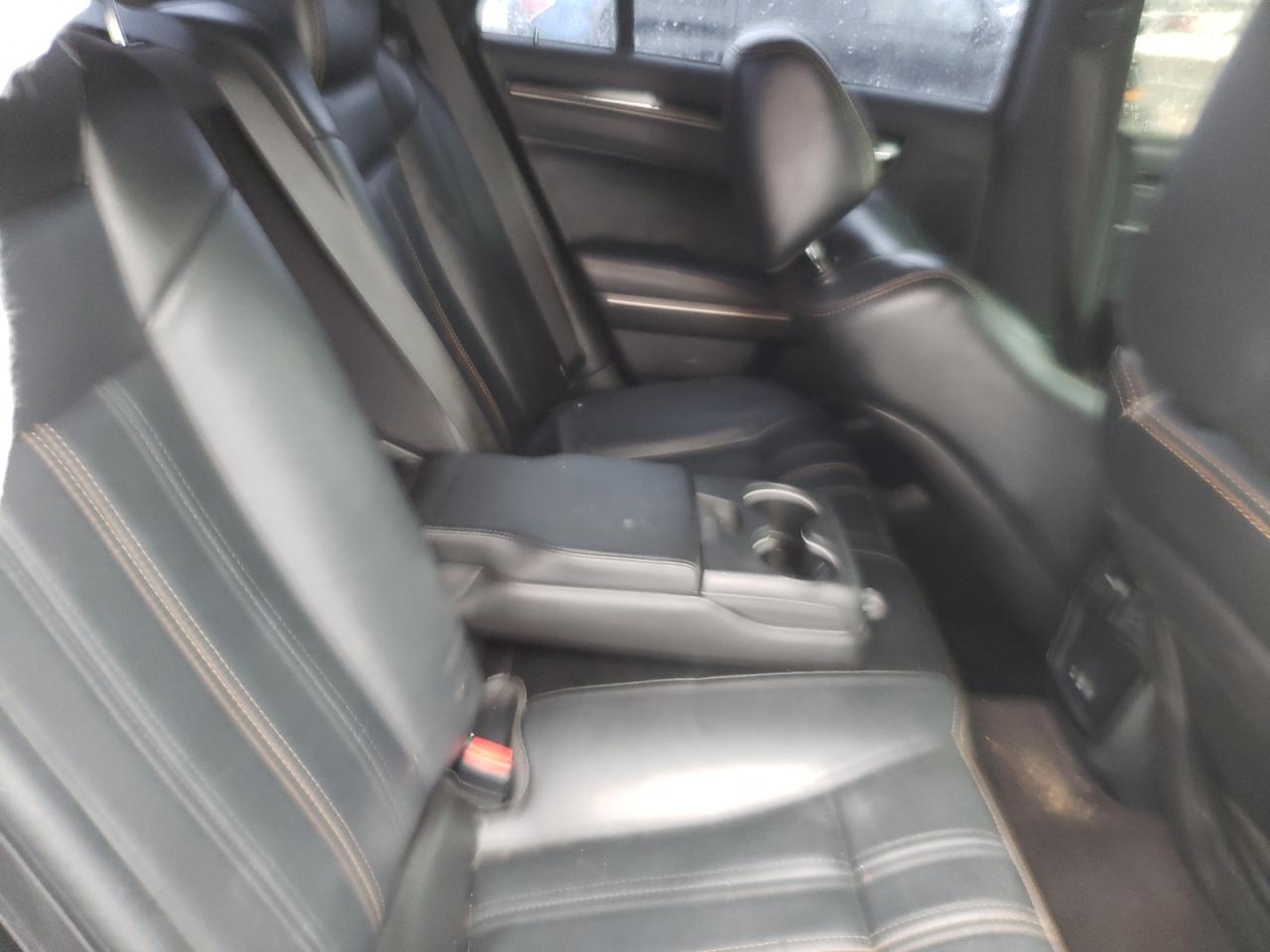 2017 Chrysler 300 VIN 2C3CCABG2HH661657 photo 10