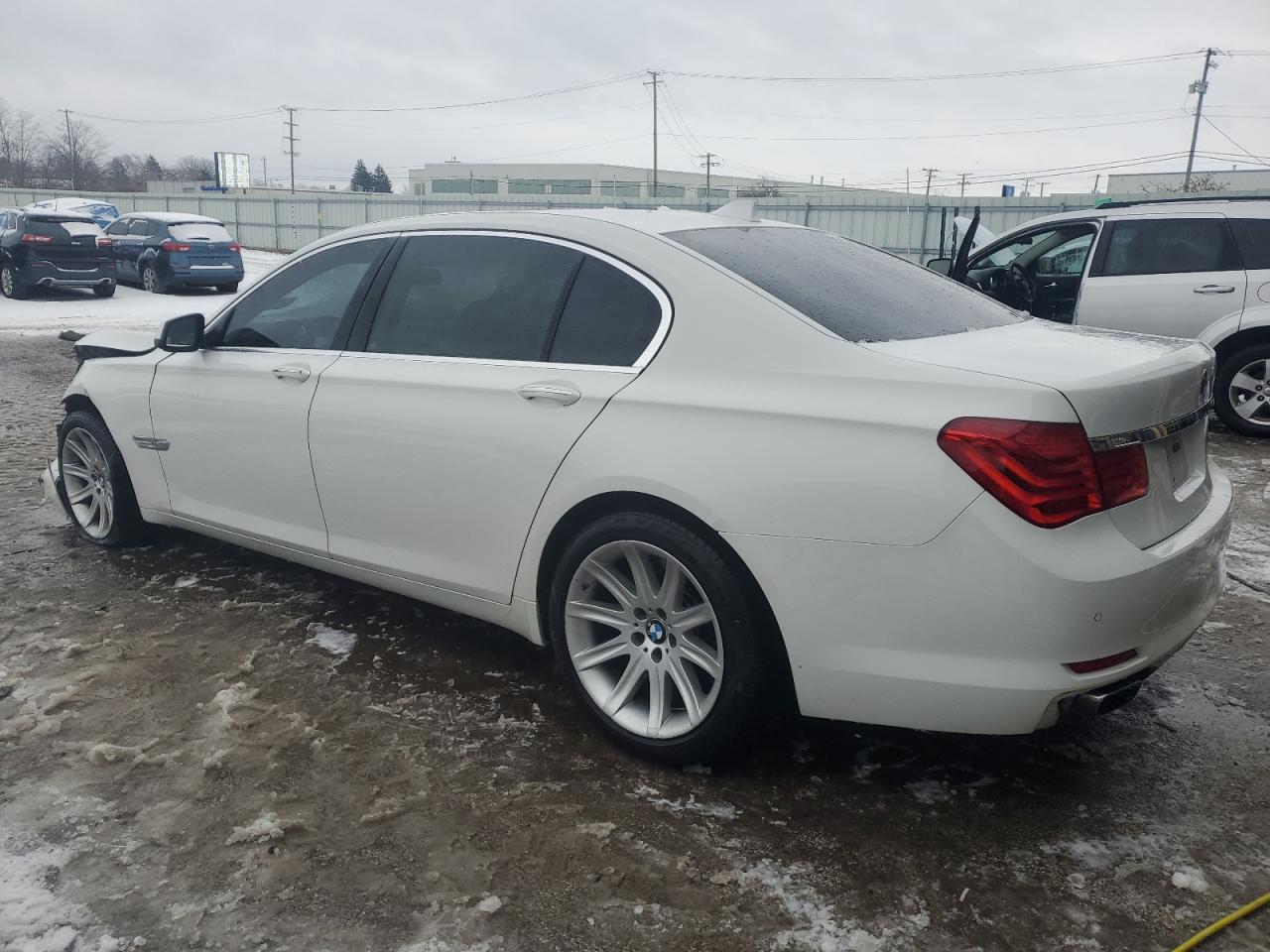 2012 BMW 7er VIN WBAKC8C51CC437236 photo 2
