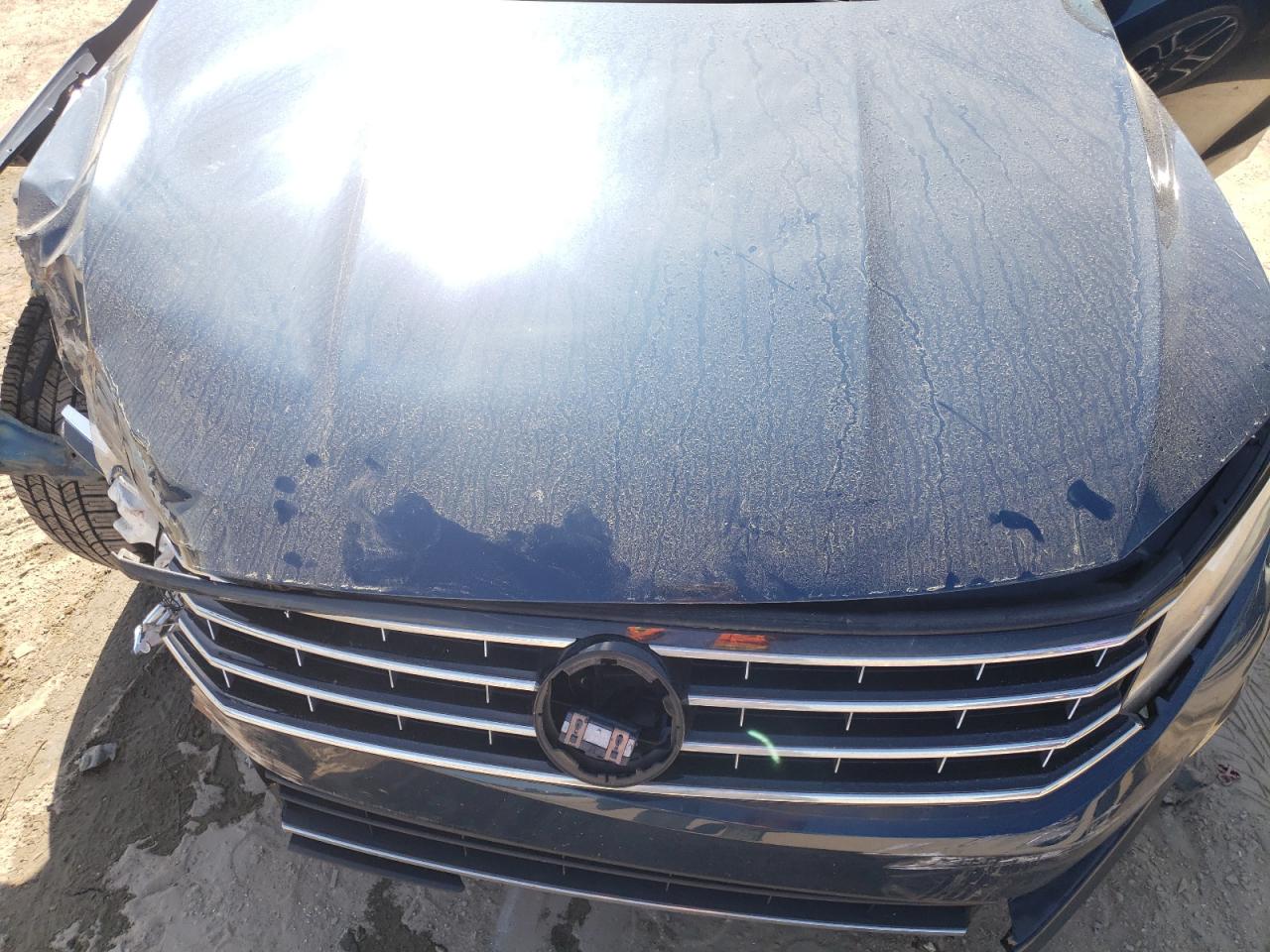 2019 VOLKSWAGEN Passat VIN 1VWLA7A32KC011351 photo 11