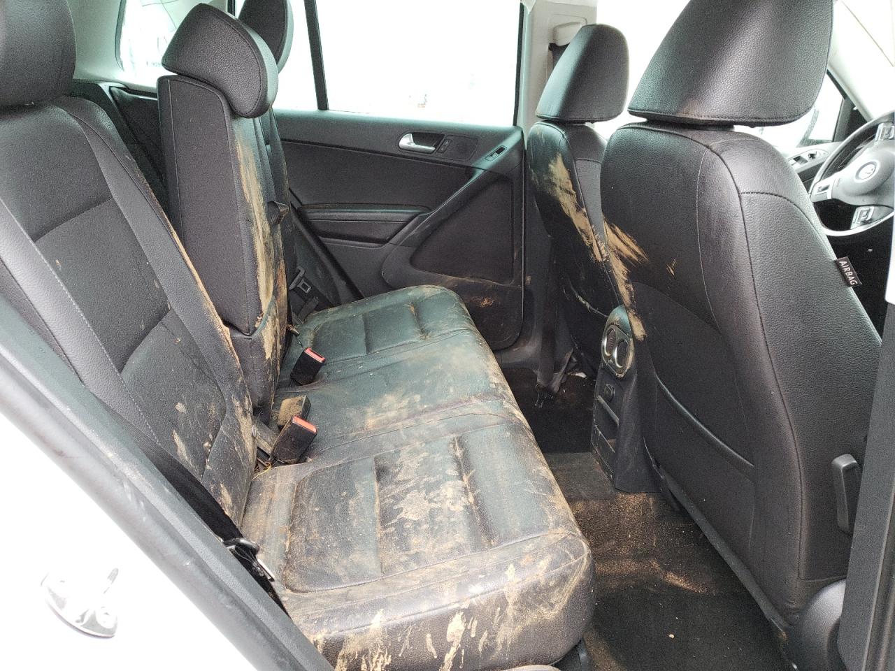 2017 VOLKSWAGEN Tiguan VIN WVGNV7AX3HK005975 photo 11