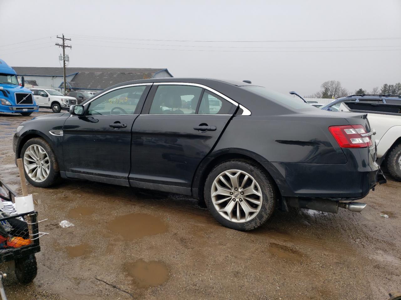 2015 FORD Taurus VIN 1FAHP2F80FG171957 photo 2