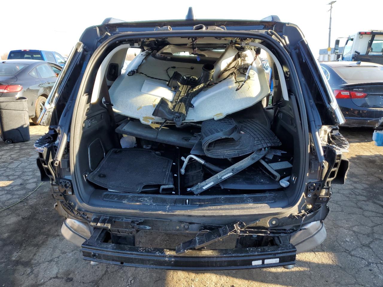 2022 JEEP Grand cherokee VIN 1C4RJKBGXN8504736 photo 6