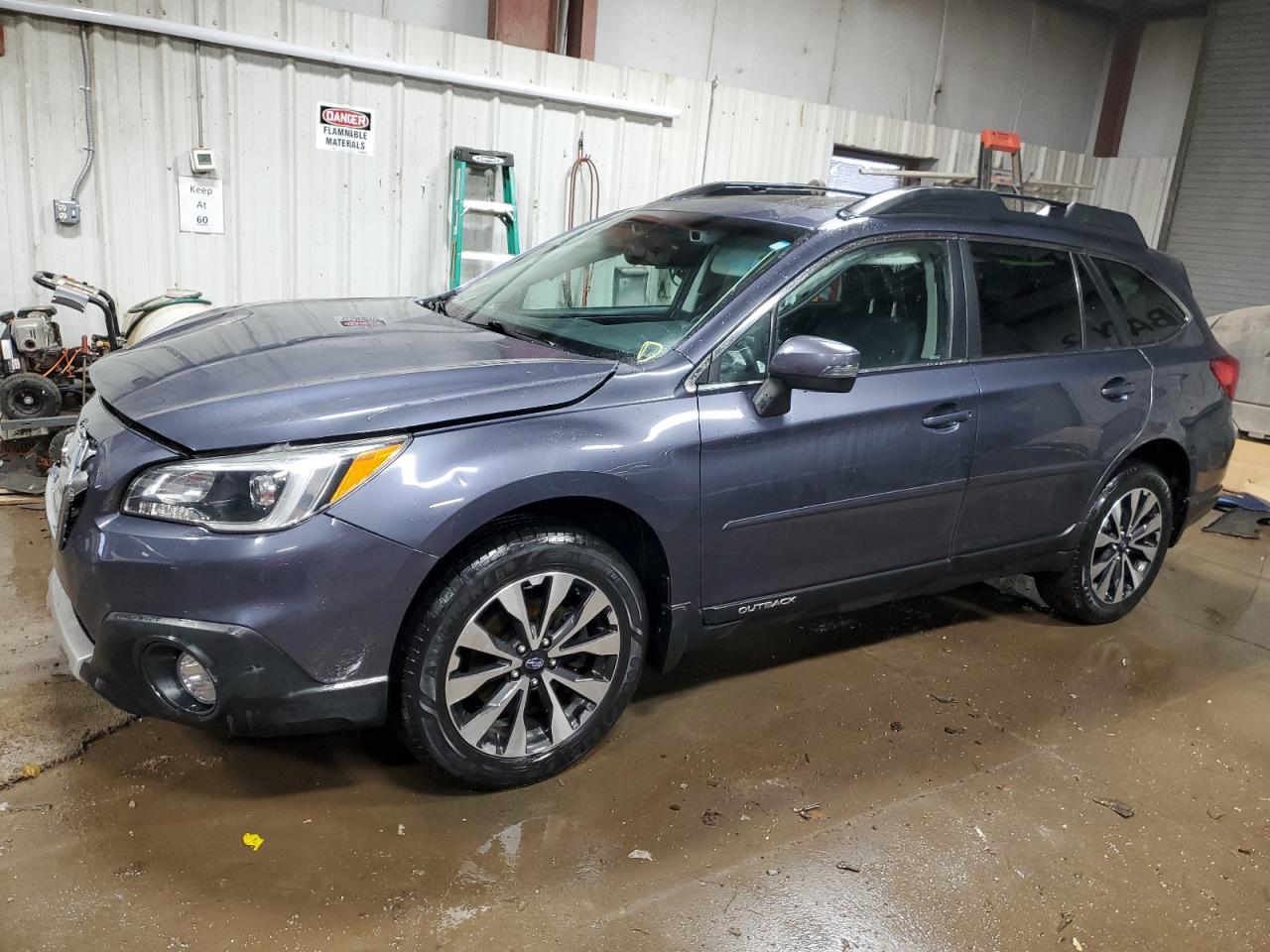 2017 SUBARU Outback VIN 4S4BSANC9H3203910 photo 1