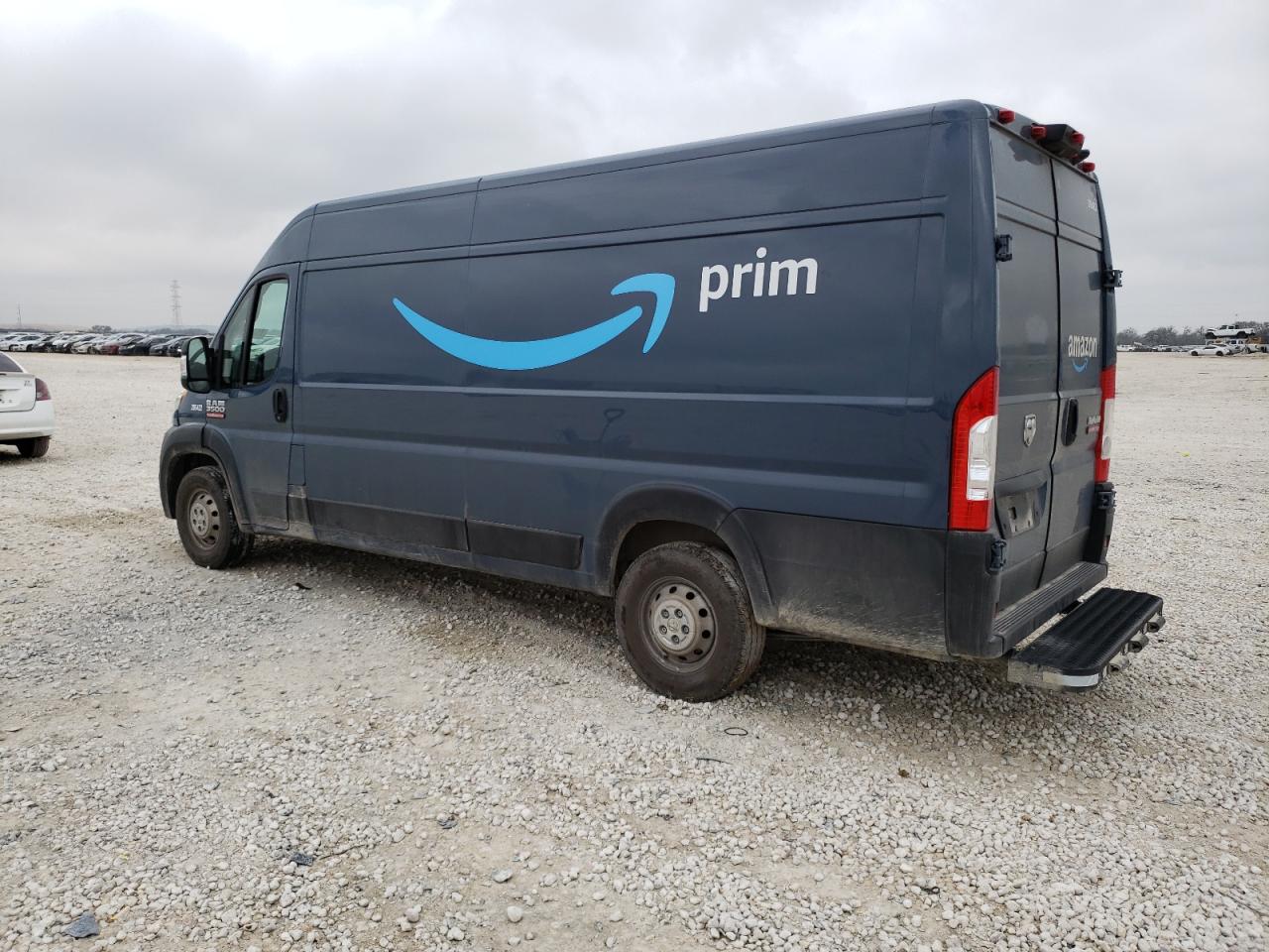 2021 RAM Promaster 3500 VIN 3C6MRVJG7ME586989 photo 2