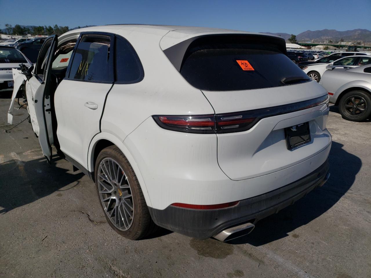 2021 Porsche Cayenne VIN WP1AA2AY2MDA07739 photo 2