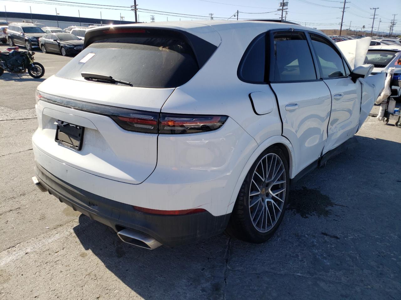 2021 Porsche Cayenne VIN WP1AA2AY2MDA07739 photo 3