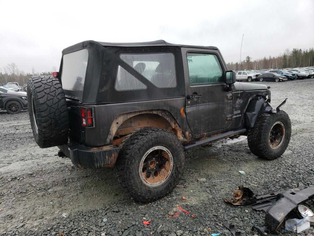 2017 JEEP Wrangler / VIN 1C4AJWAG4HL650105 photo 3