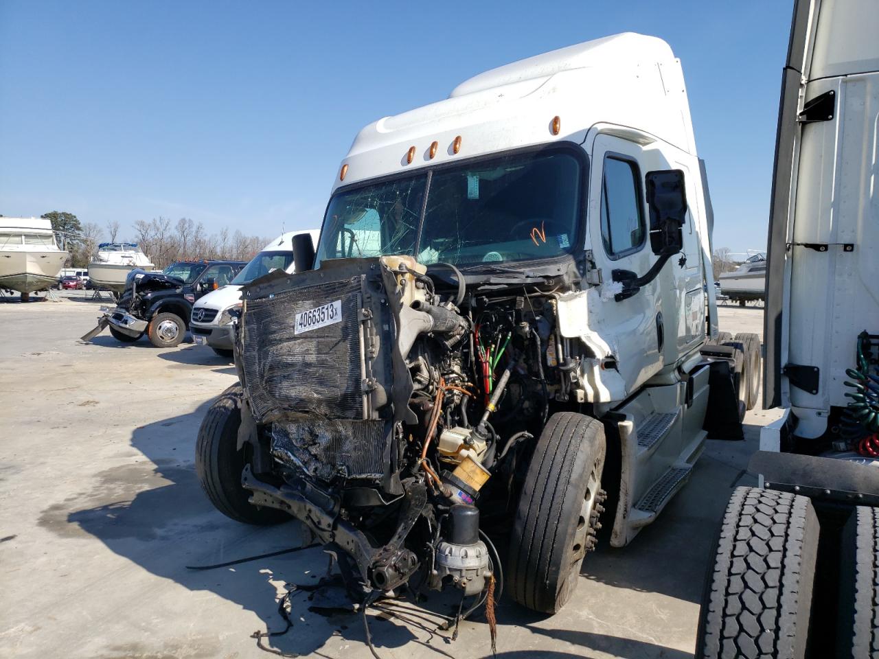2015 FREIGHTLINER CASCADIA 125 VIN 1FUJGLDVXFLGF0928 photo 1