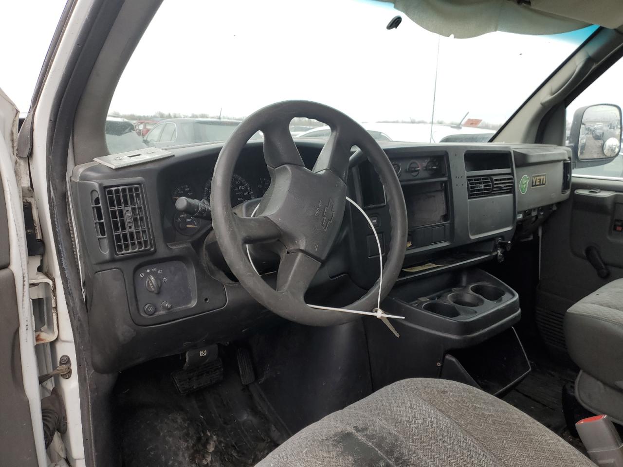 2012 Chevrolet Express 2500 VIN 1GCGG25V051126502 photo 8