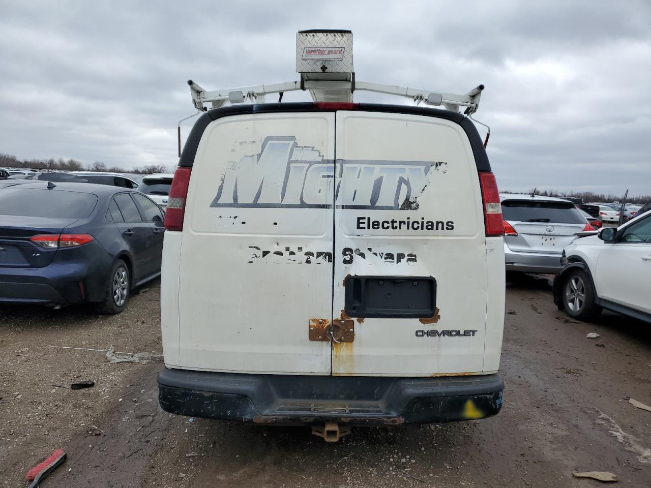 2012 Chevrolet Express 2500 VIN 1GCGG25V051126502 photo 6