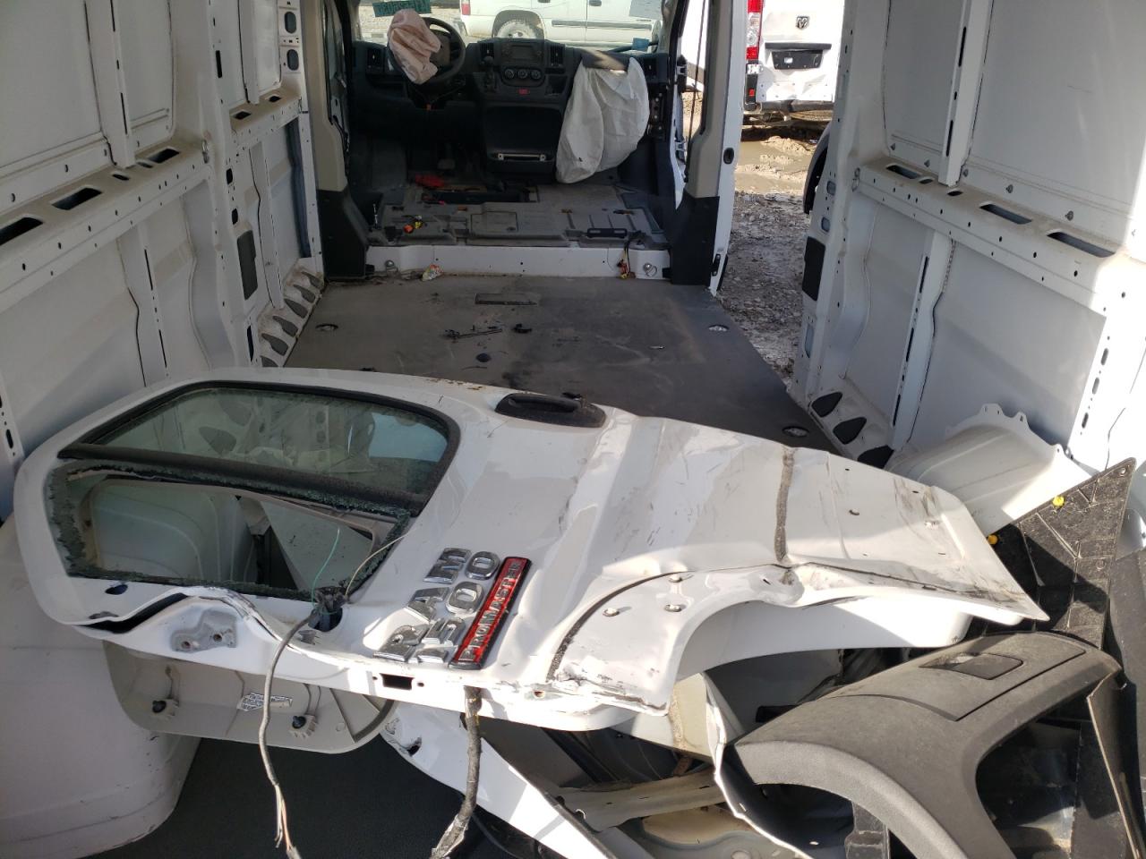 2019 Ram Promaster 2500 VIN 3C6TRVDG5KE551128 photo 10