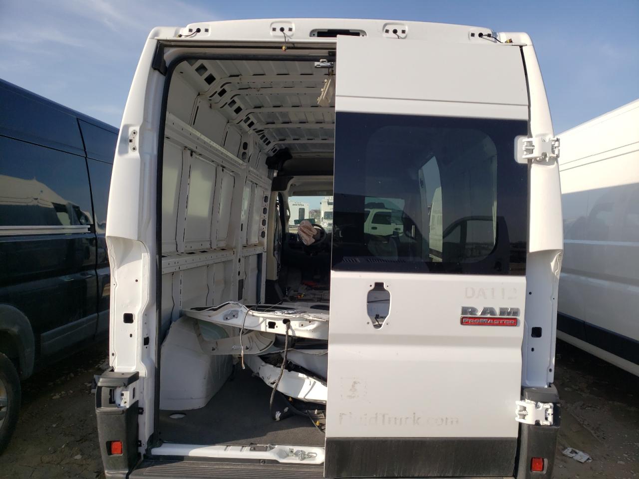2019 Ram Promaster 2500 VIN 3C6TRVDG5KE551128 photo 6