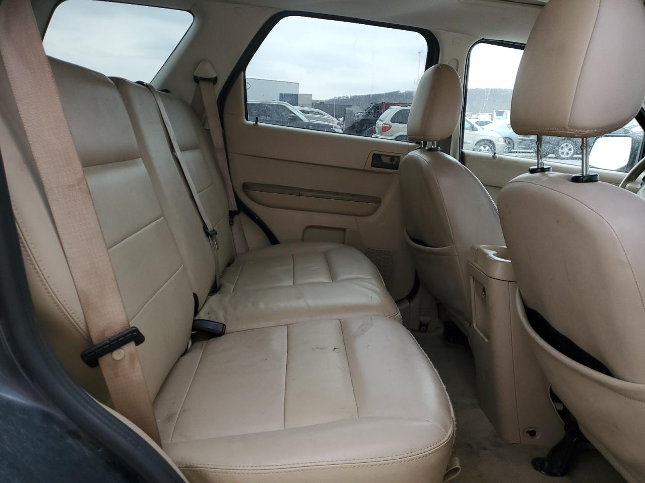 2008 Ford Escape VIN 1FMCU03138KB48953 photo 11