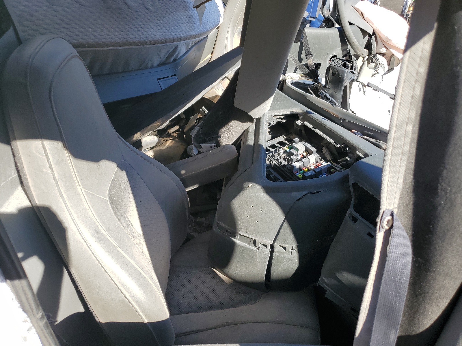 2019 VOLVO Vn VIN 4V4NC9EHXKN220546 photo 8