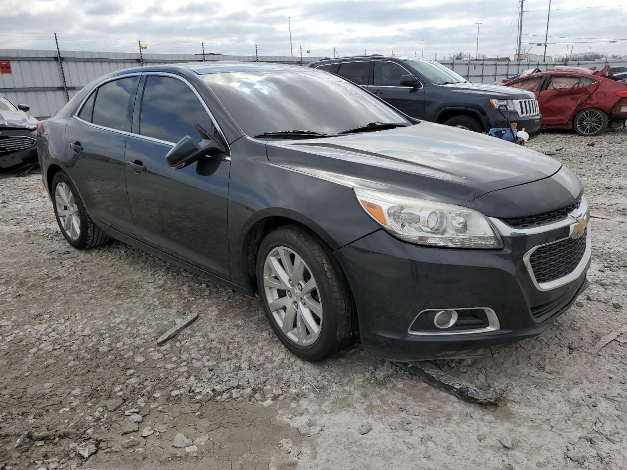 2015 Chevrolet Malibu VIN 1G11D5SL9FF227277 photo 4