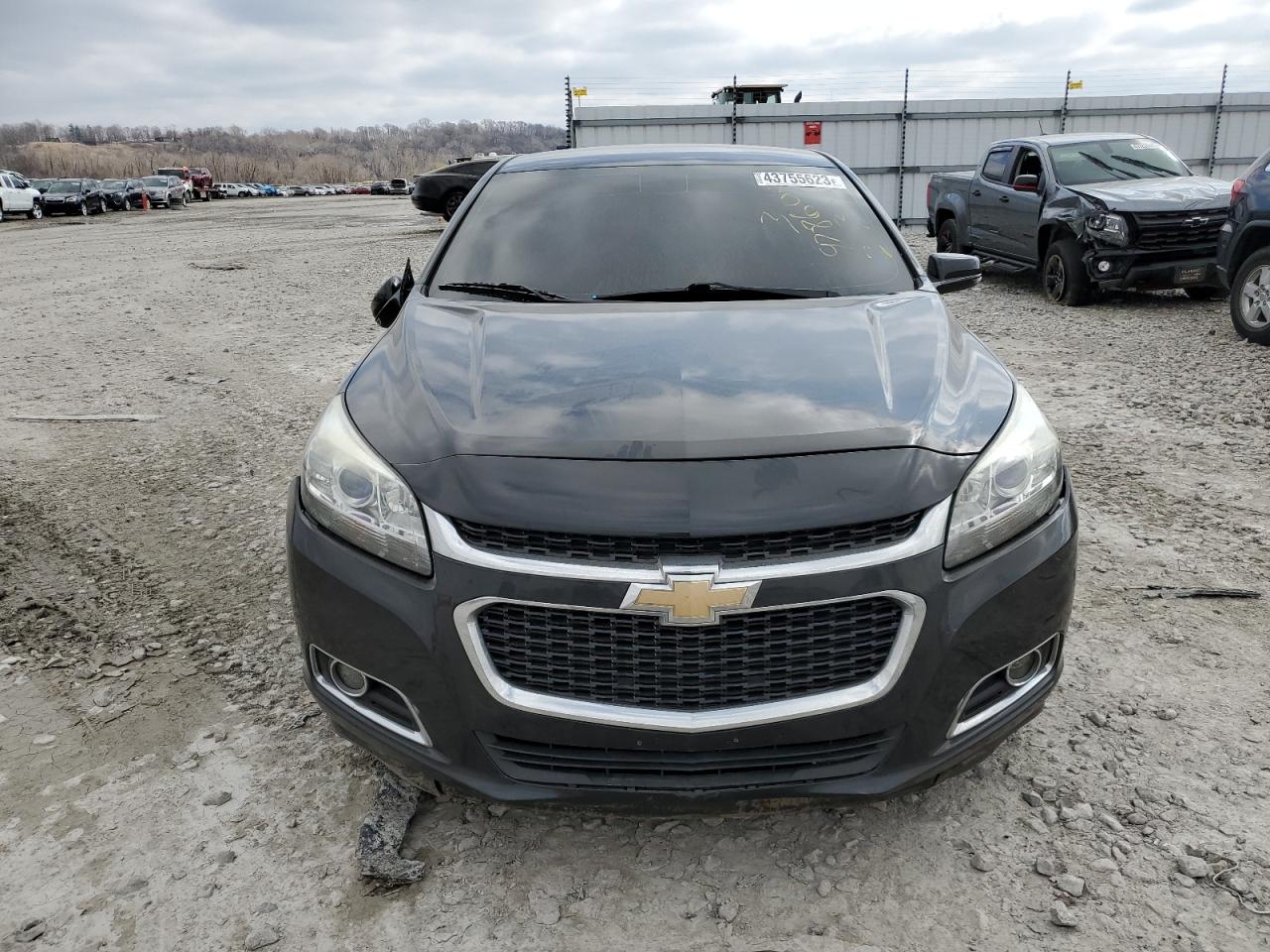 2015 Chevrolet Malibu VIN 1G11D5SL9FF227277 photo 5