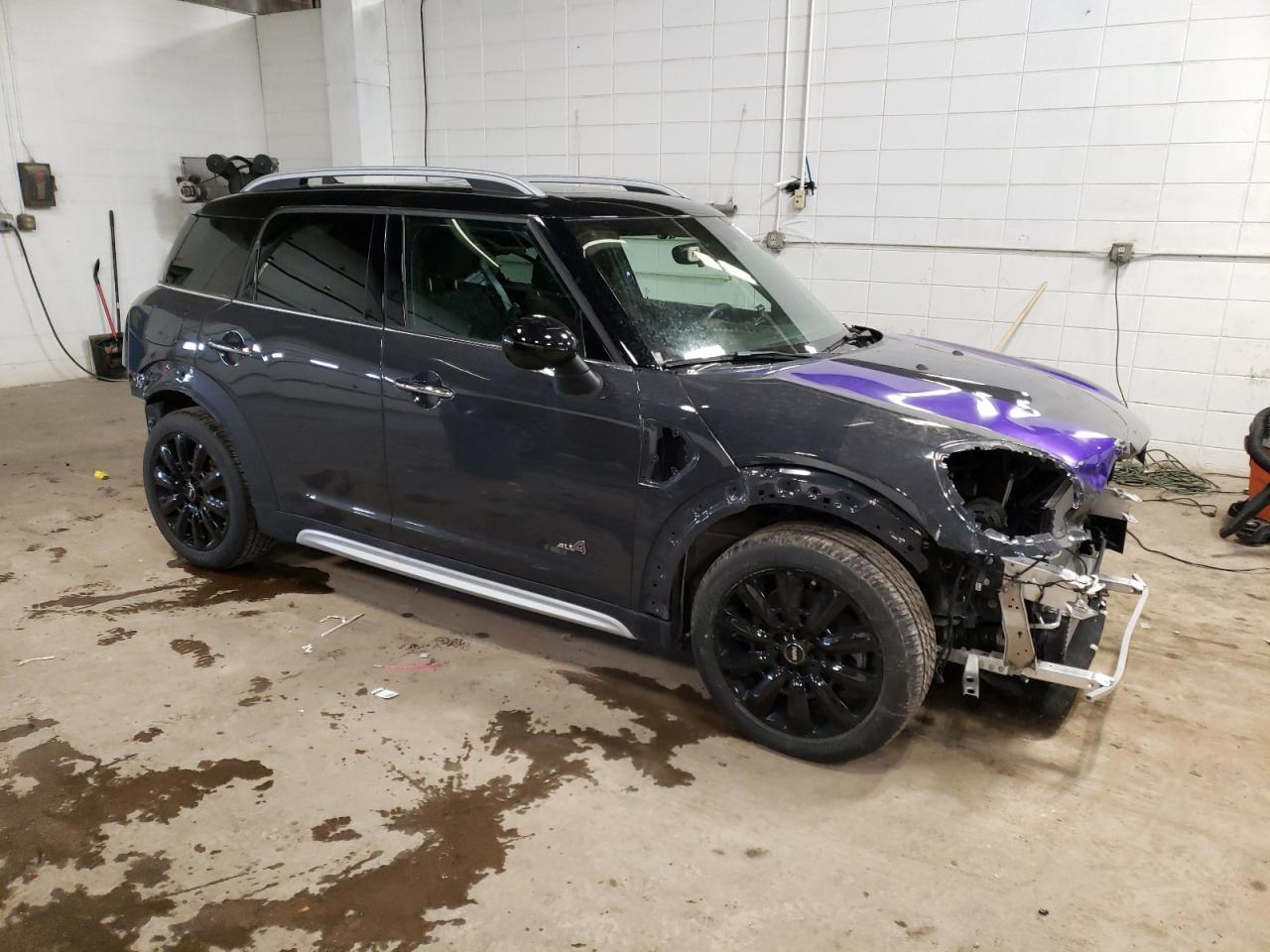 2018 MINI Cooper VIN WMZYT5C34J3E68796 photo 4
