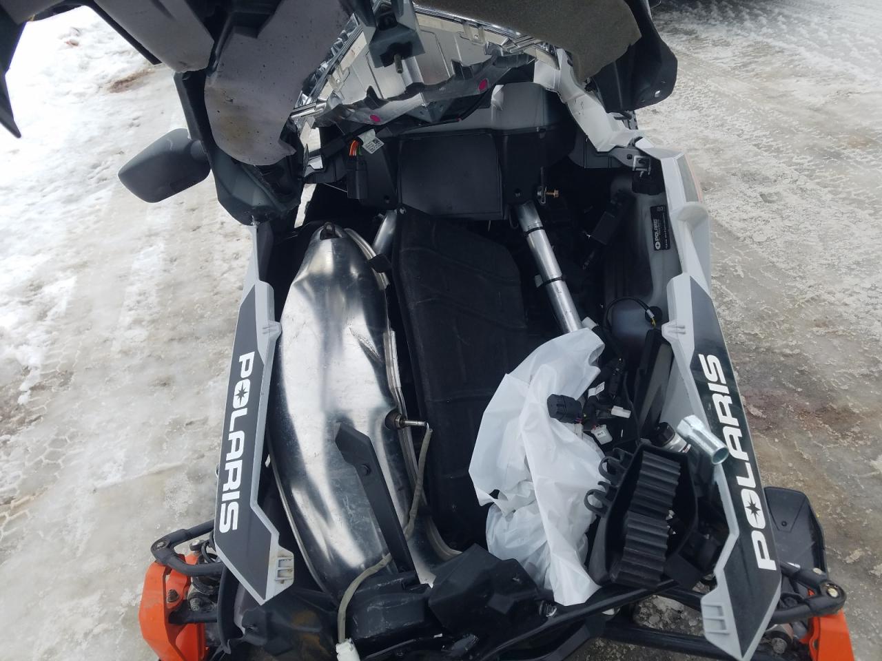 2020 Pola Snowmobile VIN SN1EDE8P9LC720499 photo 7