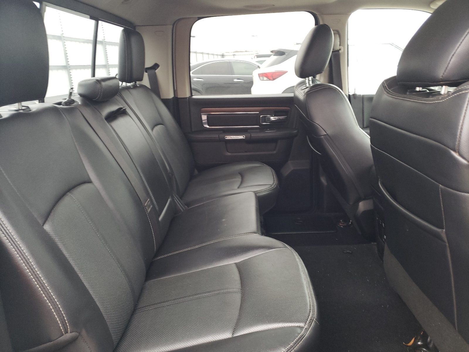 2018 Ram 1500 VIN 1C6RR7VT1JS291162 photo 11