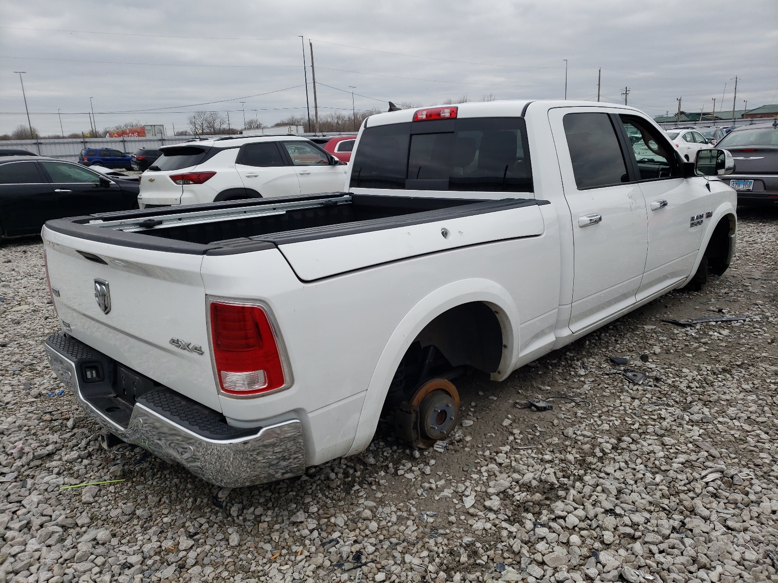 2018 Ram 1500 VIN 1C6RR7VT1JS291162 photo 3