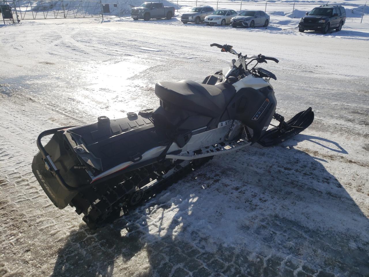 2022 SKI DOO EXPEDITION VIN 2BPSKDNA7NV000626 photo 4