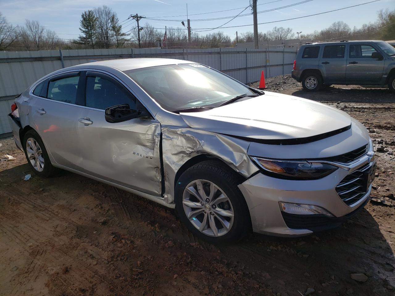 2020 CHEVROLET Malibu VIN 1G1ZD5ST5LF062052 photo 4