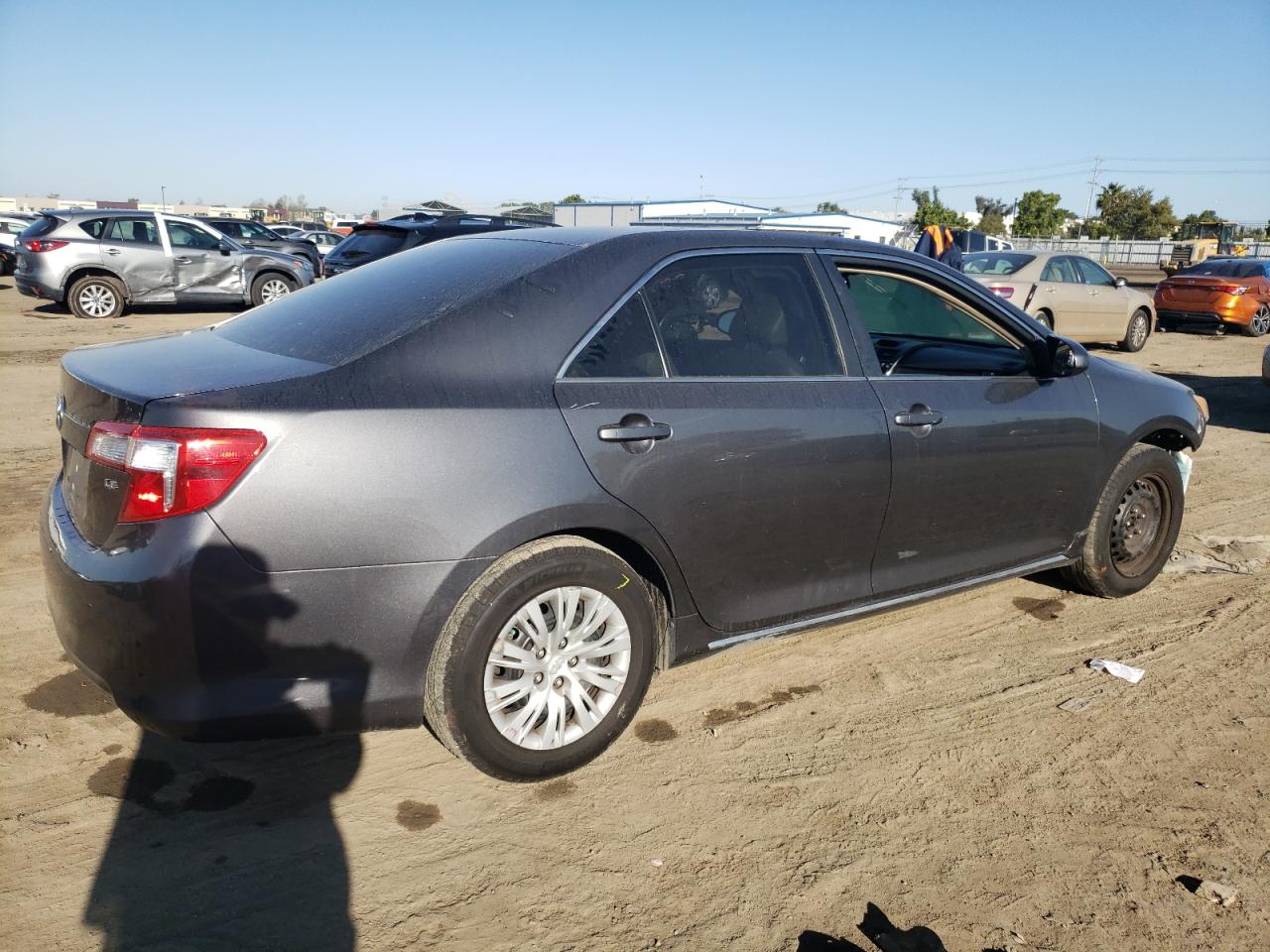 2012 Toyota Camry VIN 4T4BF1FK6CR257216 photo 3