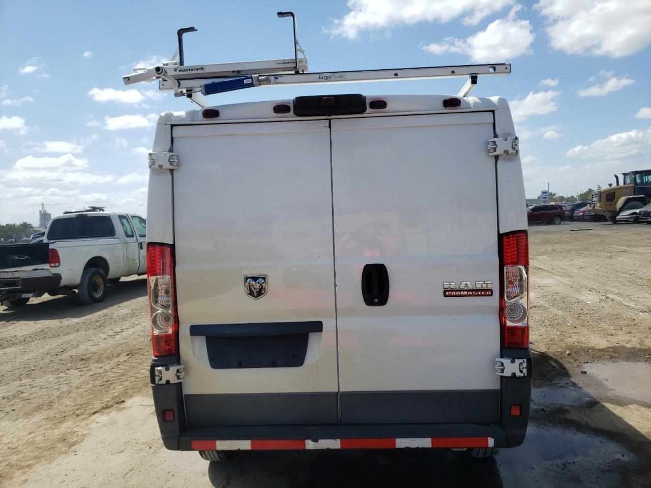 2016 RAM Promaster 1500 VIN 3C6TRVAG6GE130918 photo 6