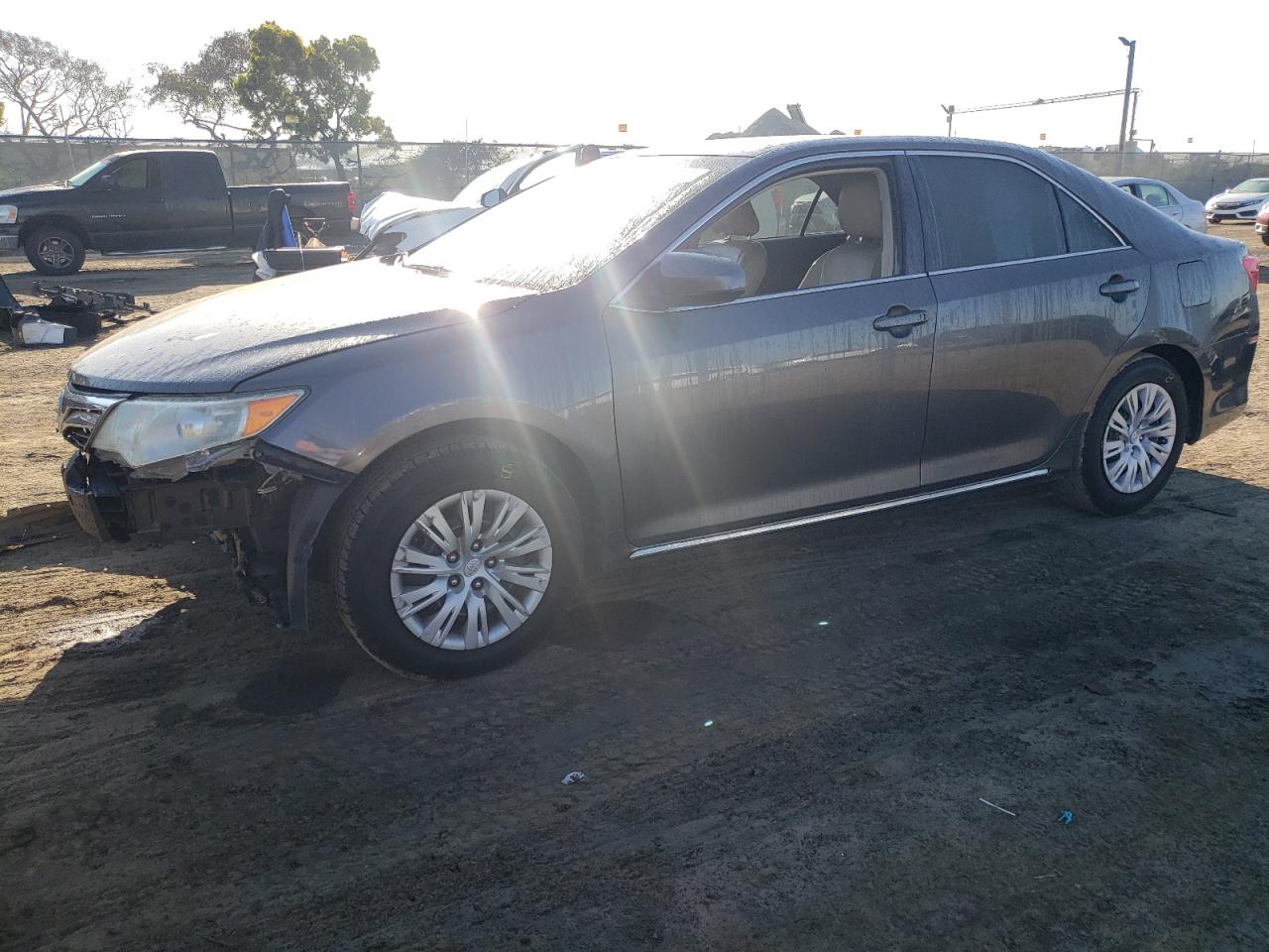 2012 Toyota Camry VIN 4T4BF1FK6CR257216 photo 1