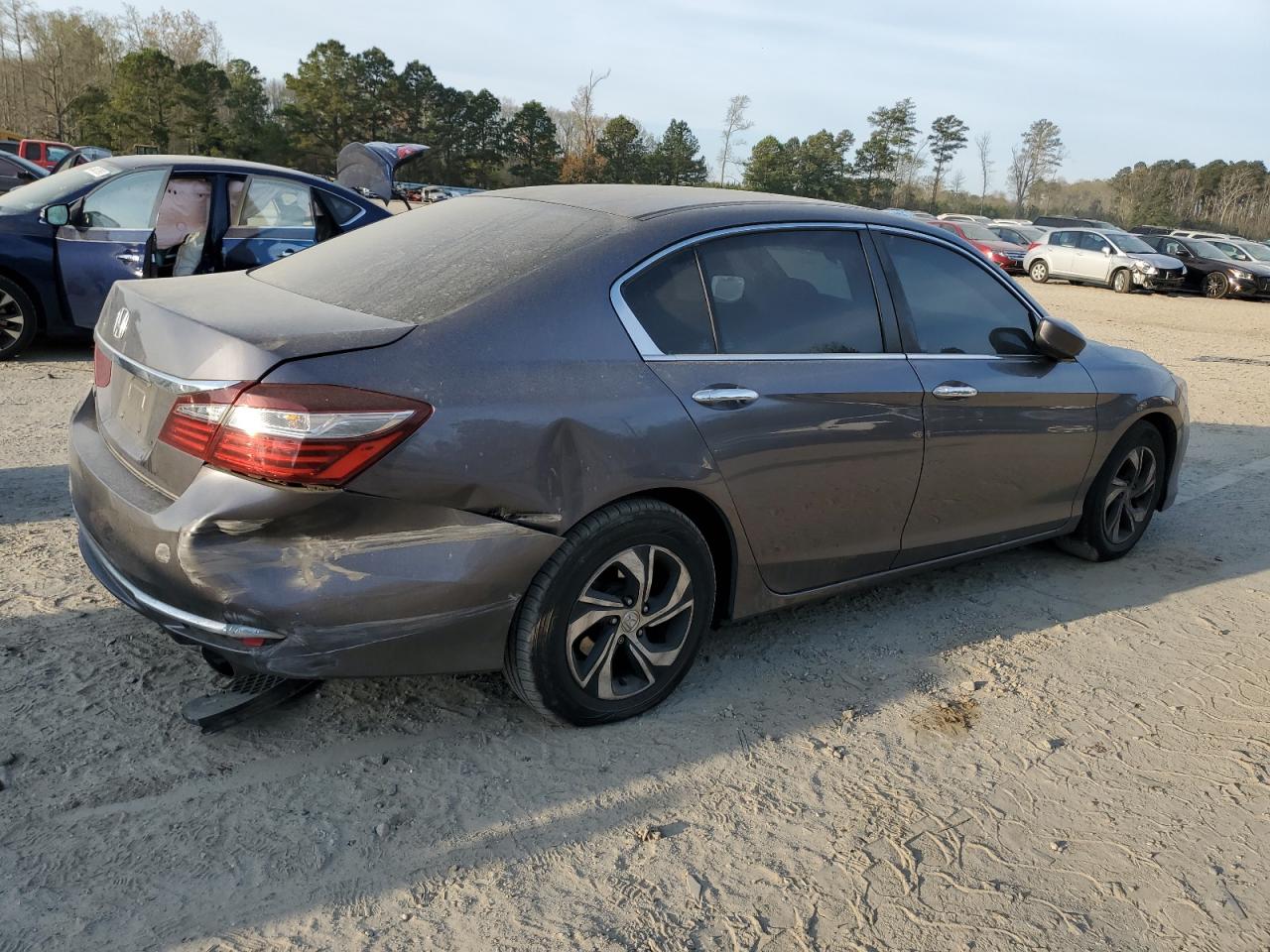 2016 Honda Accord VIN 1HGCR2F31GA026967 photo 3