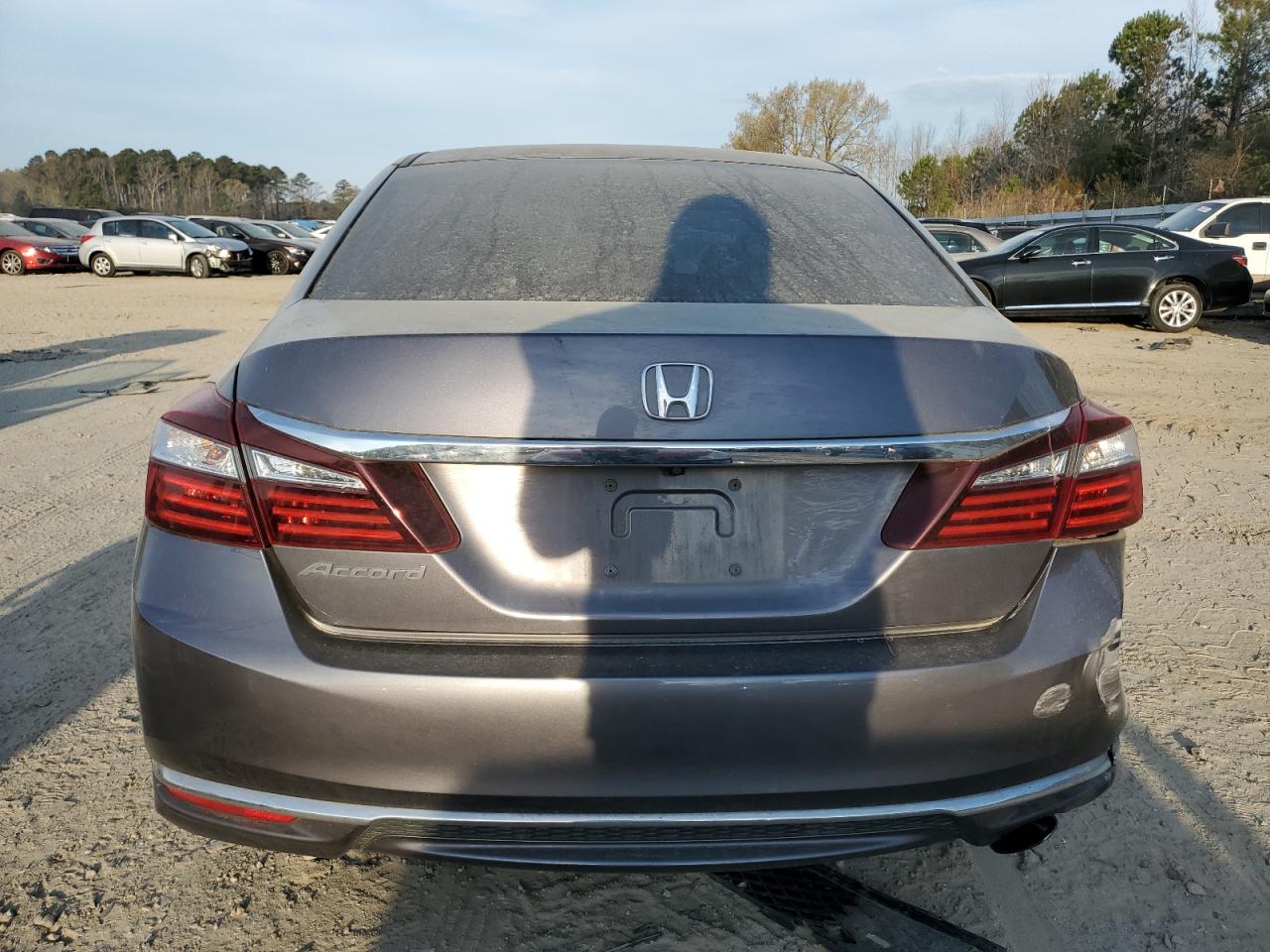 2016 Honda Accord VIN 1HGCR2F31GA026967 photo 6