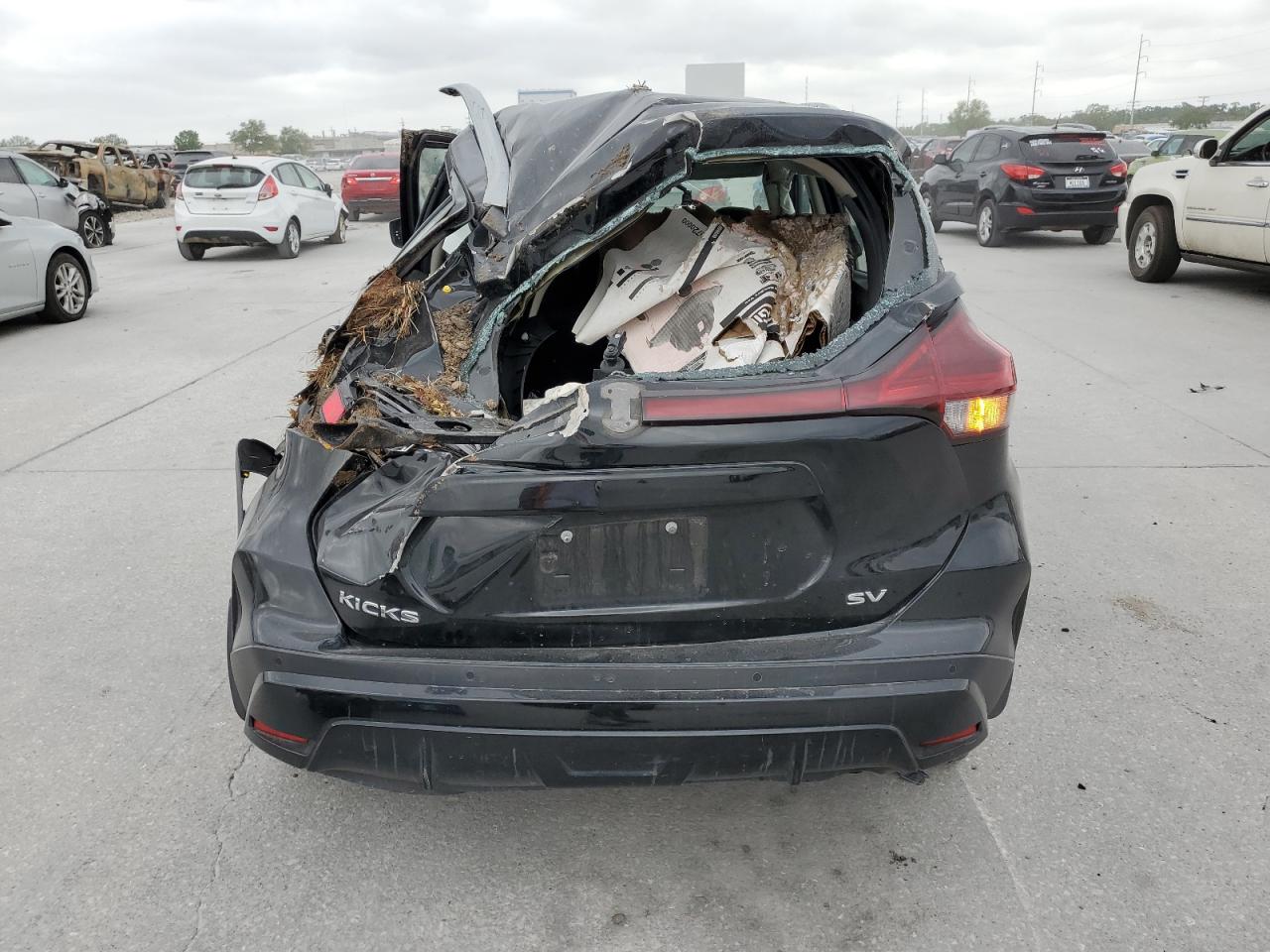 2021 Nissan Kicks VIN 3N1CP5CV0ML526945 photo 6