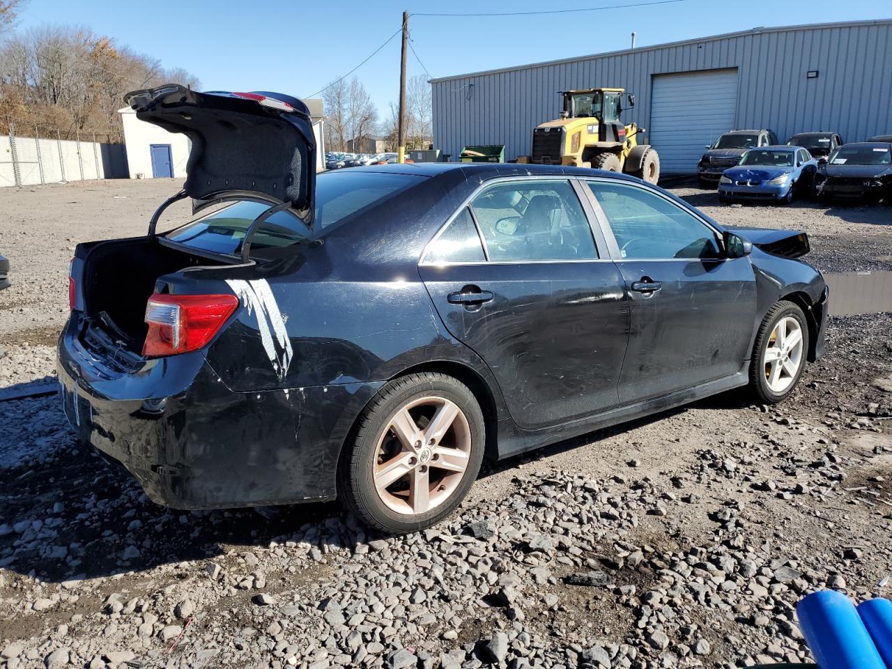 2012 Toyota Camry VIN 4T1BF1FK8CU088424 photo 3