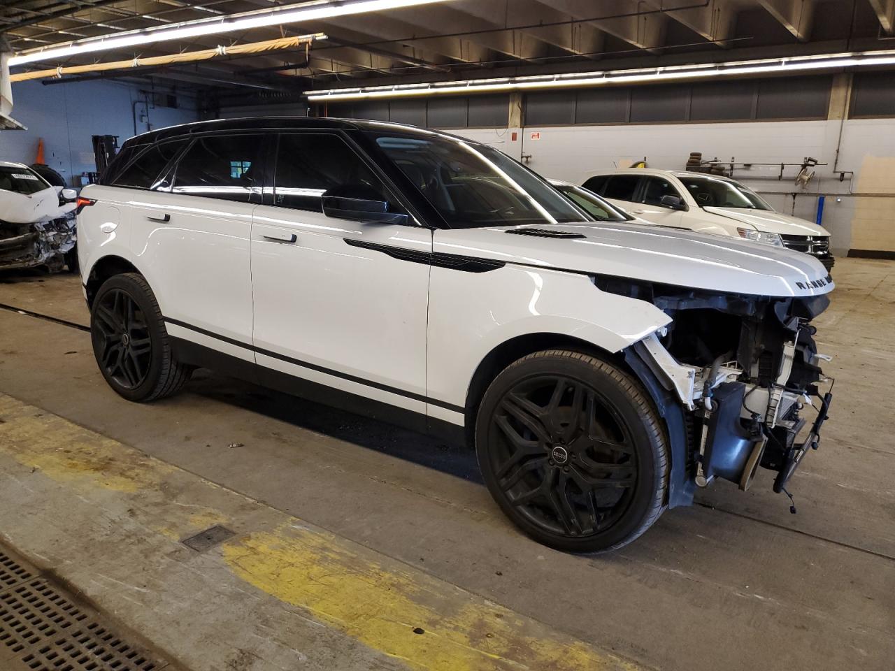 2018 Landau Rangerover VIN SALYA2RX5JA758805 photo 4