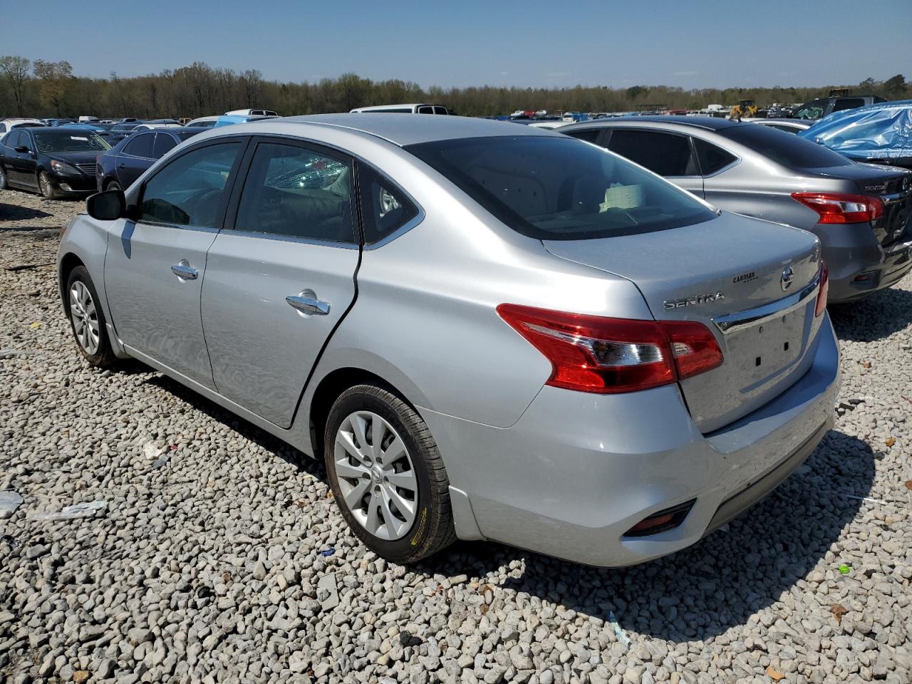 2019 NISSAN Sentra VIN 3N1AB7AP7KY346884 photo 2