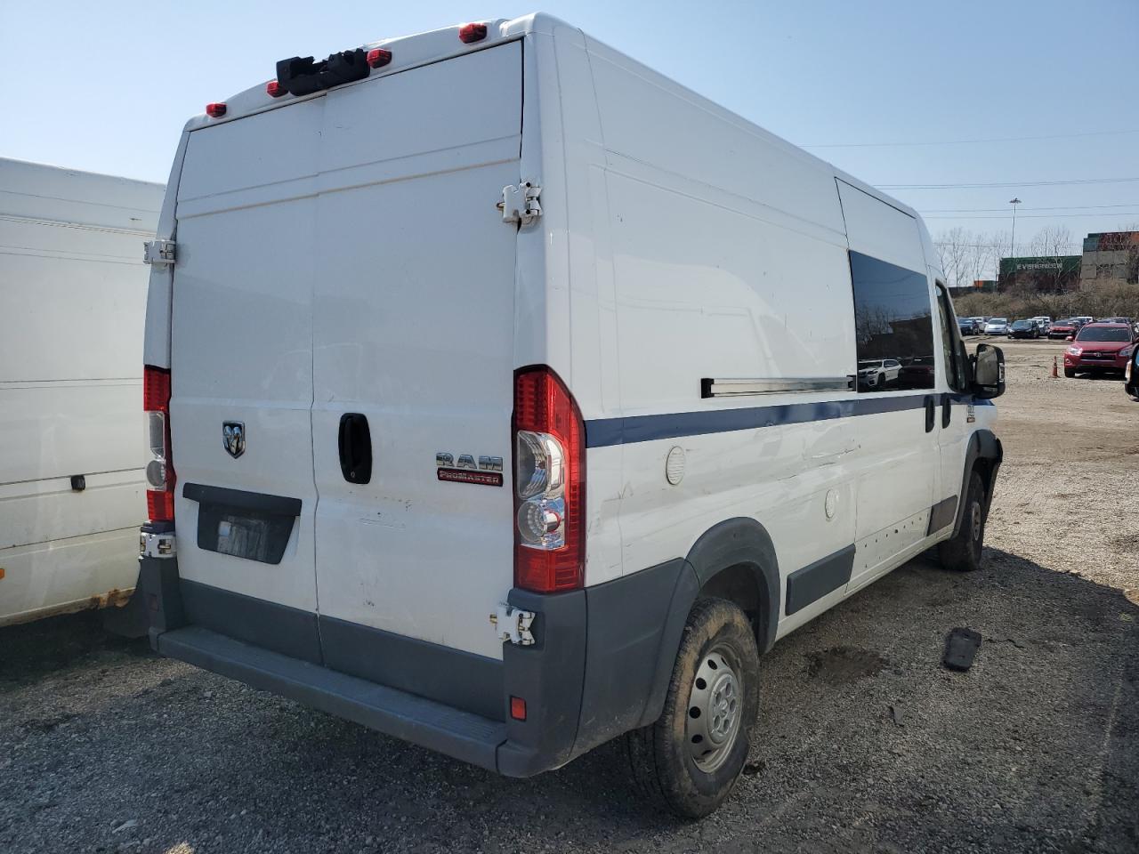 2018 RAM Promaster 3500 VIN 3C6URVHG5JE116302 photo 3
