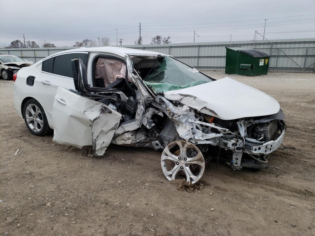 2018 CHEVROLET Cruze VIN 1G1BF5SM6J7218398 photo 4