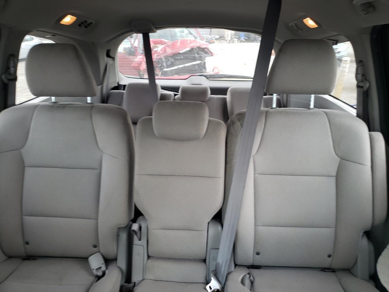 2016 HONDA Odyssey VIN 5FNRL5H36GB008660 photo 10