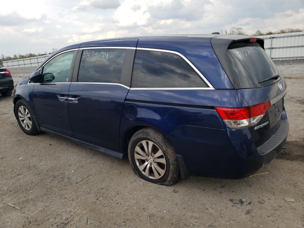 2016 HONDA Odyssey VIN 5FNRL5H36GB008660 photo 2