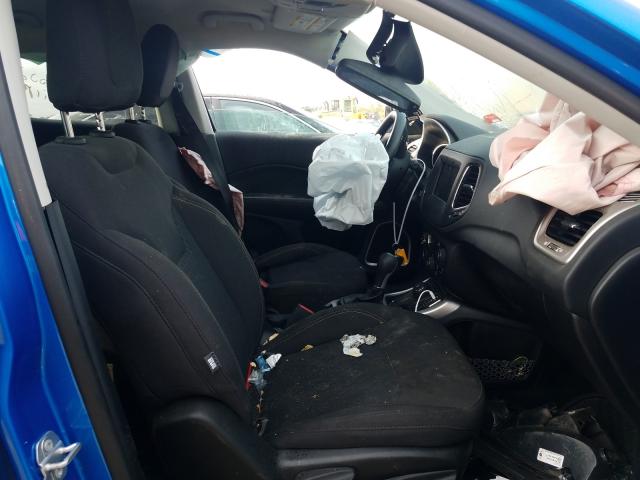2019 Jeep Compass VIN 3C4NJDAB1KT689658 photo 5