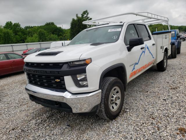 2021 CHEVROLET Silverado VIN 1GC4WLE70MF117569 photo 2