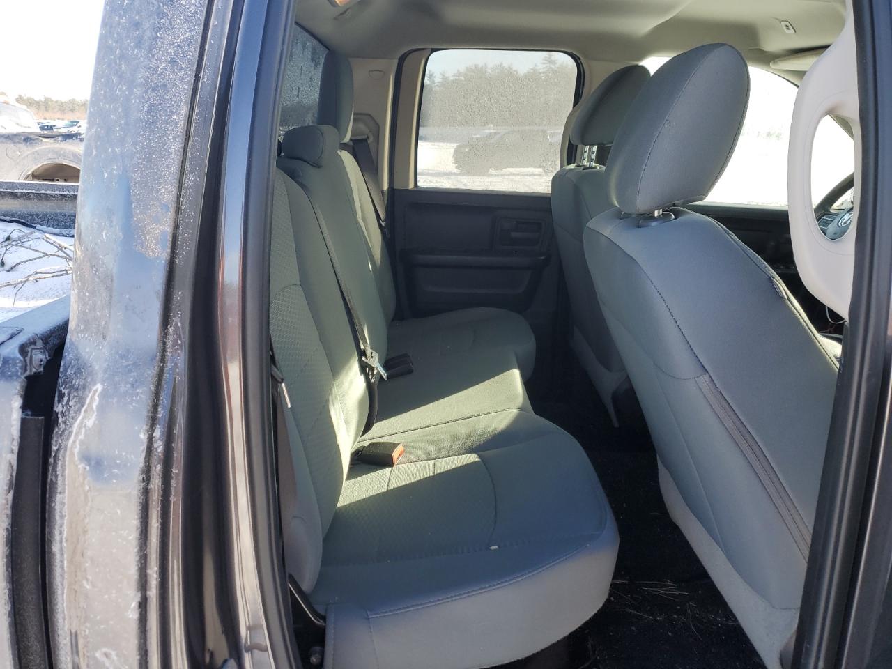 2019 RAM 1500 VIN 1C6RR7FG8KS583782 photo 10